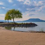 Strand Apartmanok * Fonyód