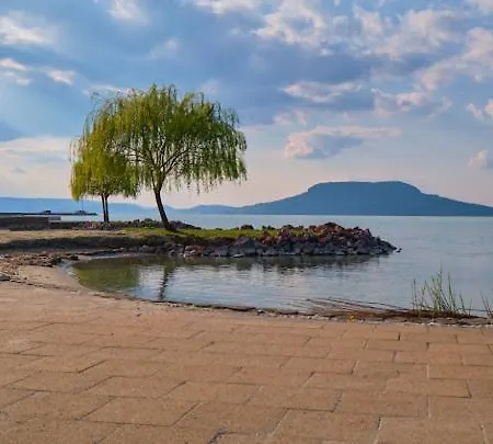 Strand Apartmanok * Fonyód