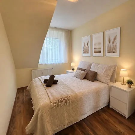Strand Apartmanok * Fonyód